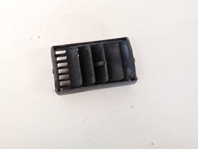 1J0819719B Volkswagen Golf 2000 Dash Vent (Air Vent Grille) - Thumbnail 2