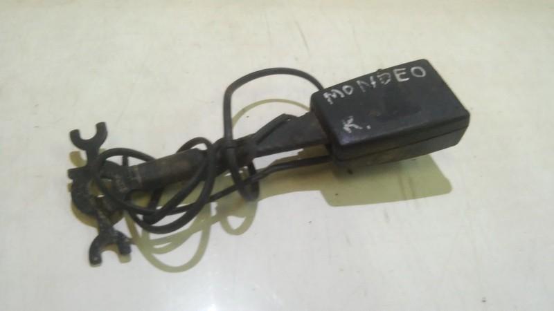 7G9N61209AC Ford Mondeo 2007 Seat belt holder (Seat belt Buckle) - FRONT LEFT