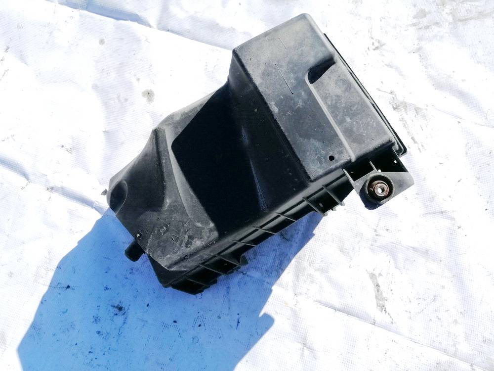 1J0129607AE Volkswagen Golf 2002 Air filter box