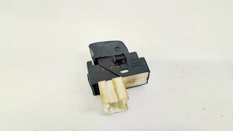 Volkswagen Passat 1997 Power window control (Window Regulator-Window Switch)