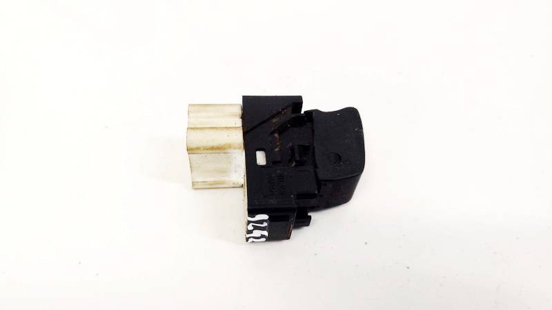 Volkswagen Passat 1997 Power window control (Window Regulator-Window Switch) - Thumbnail 2