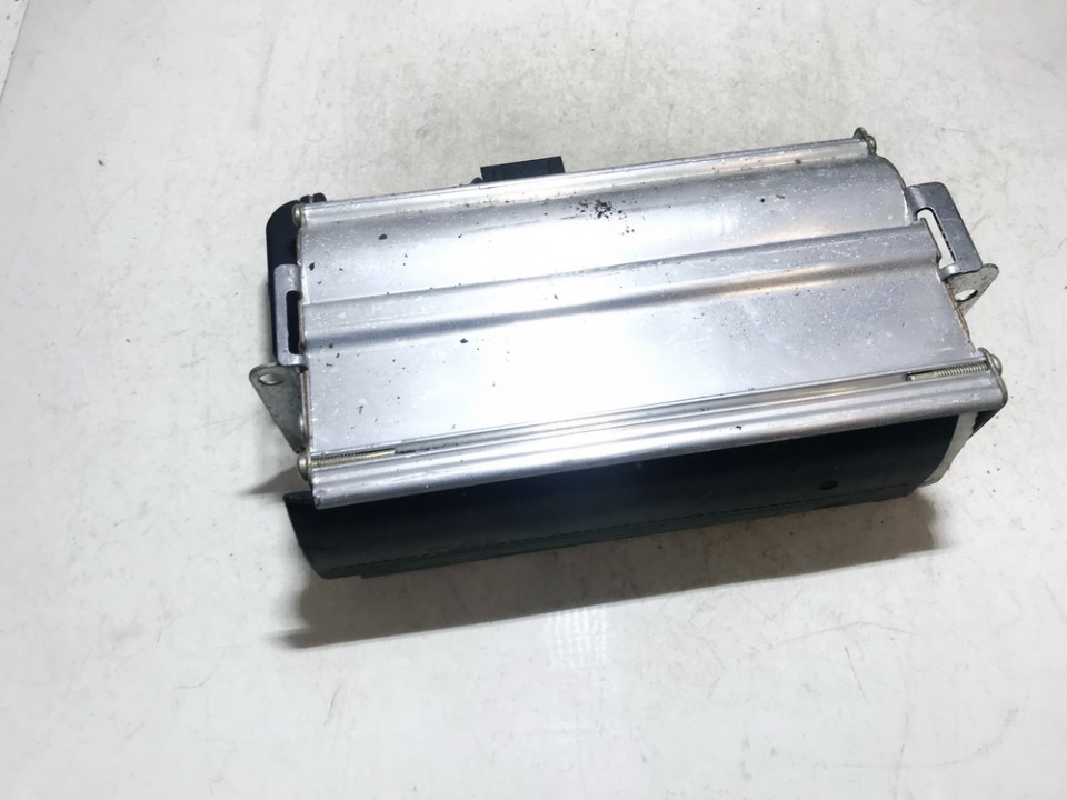4B1880204D Audi A6 1998 Spilvens