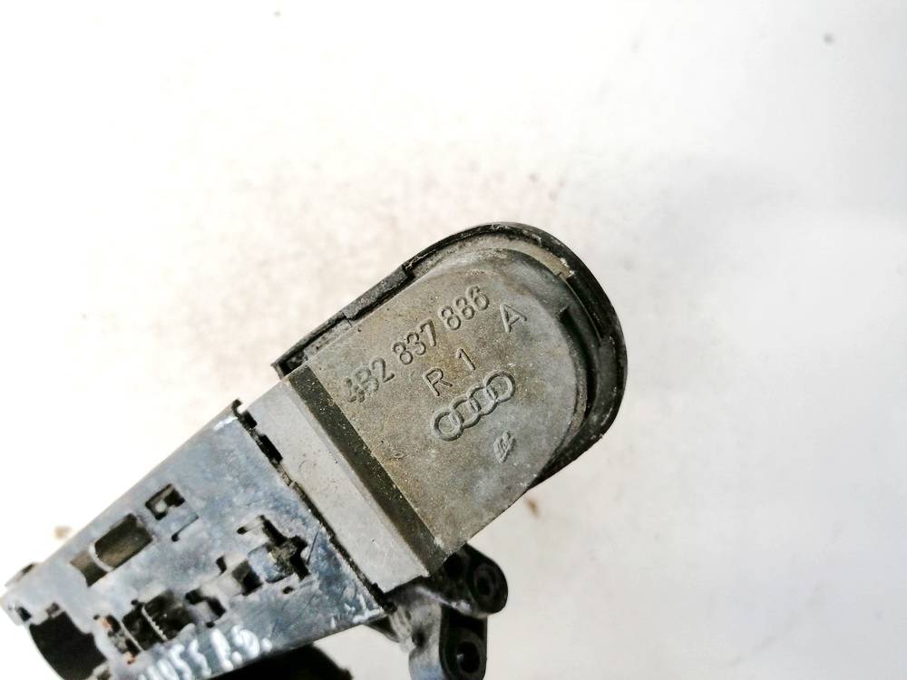 4B2837886A Audi A4 1999 Door Handle Exterior - FRONT RIGHT - Thumbnail 3