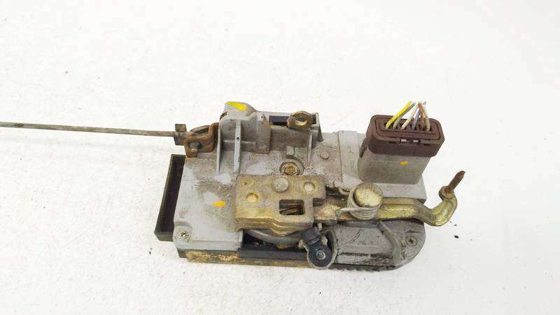 Fiat Ulysse 2004 Oven Lukko - EDESSÄ VASEMMALLA