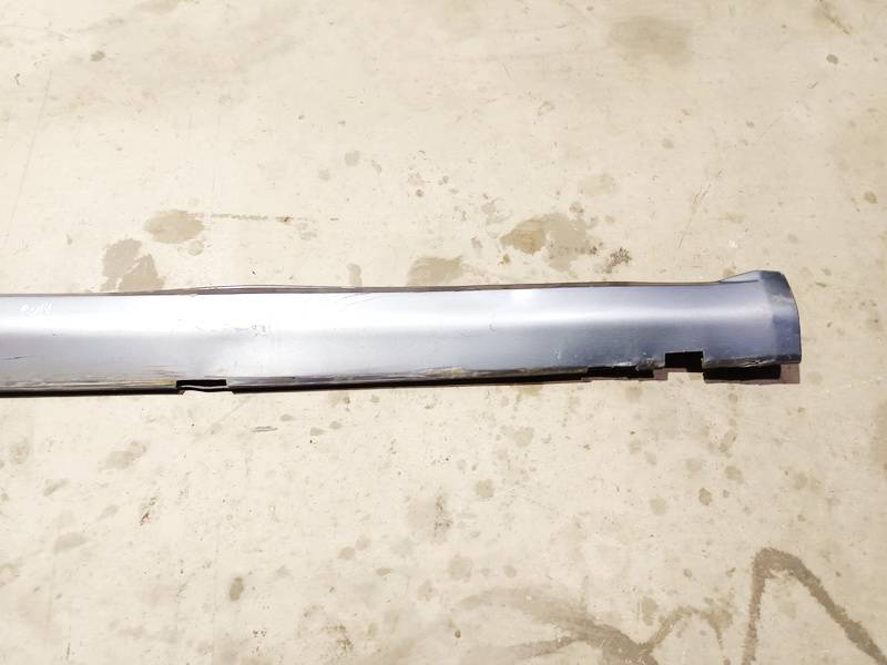 Dodge Magnum 2009 pare-boue latéral gauche - Thumbnail 3