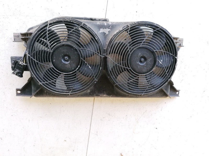 Mercedes-Benz C-CLASS 1998 Difuzors (radiatora ventilators)