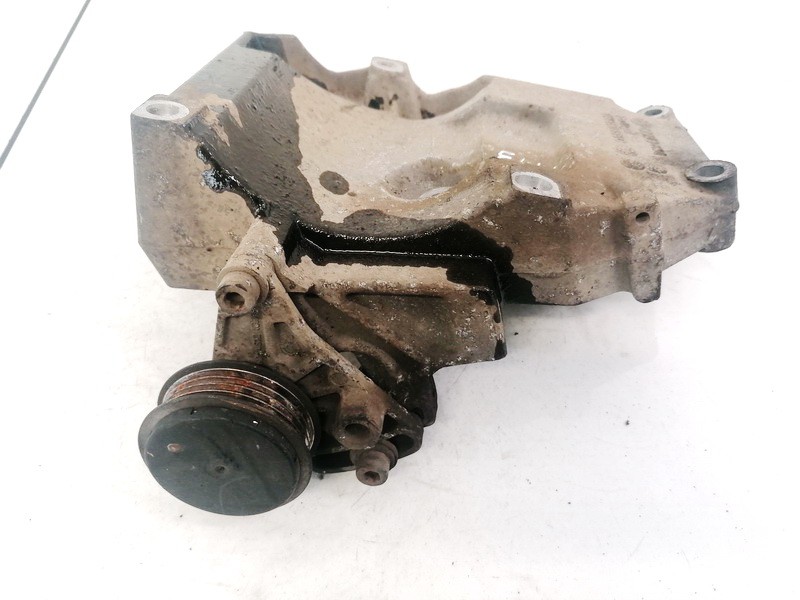 038260885C Skoda Superb 2005 Variklio kronsteinas ir Greiciu dezes kronsteinas - Thumbnail 2