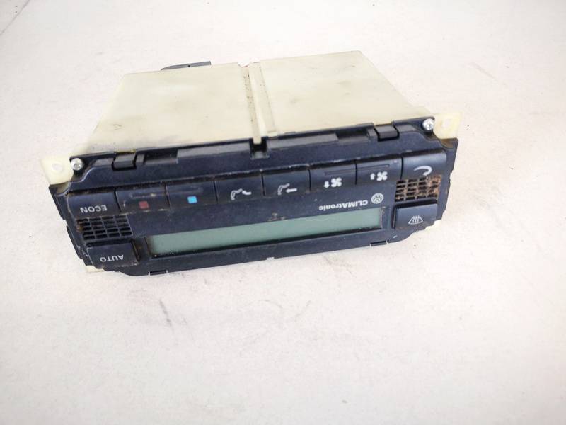 3B1907044B Volkswagen Passat 1998 Climate Control Panel (heater control switches)