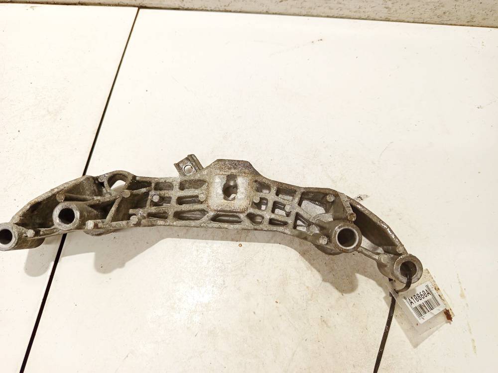 22116772032 MINI ONE 2009 Engine Mount Bracket and Gearbox Mount Bracket