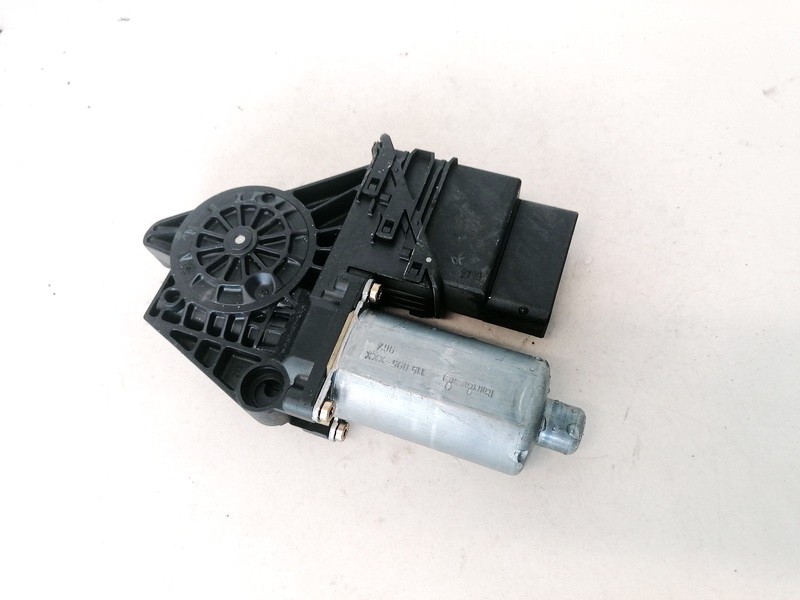 0130821697 Volkswagen Passat 1999 Window Motor - REAR LEFT - Thumbnail 2