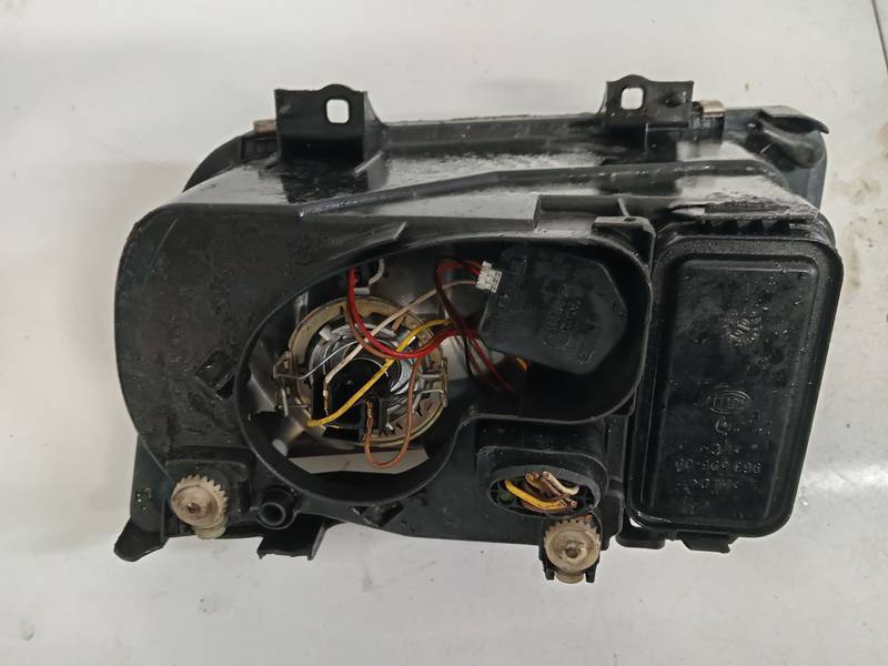 96359600 Volkswagen Bora 2000 Headlight - FRONT RIGHT - Thumbnail 2