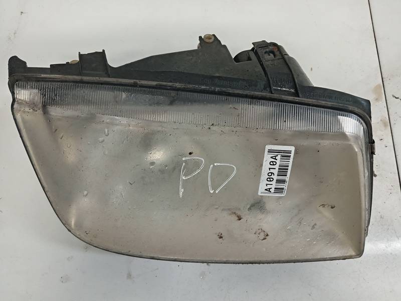 96359600 Volkswagen Bora 2000 Headlight - FRONT RIGHT
