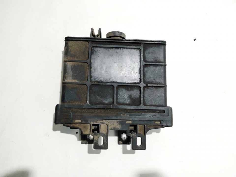 01M927733CJ Audi A3 1997 Greiciu dezes kompiuteris - Thumbnail 3