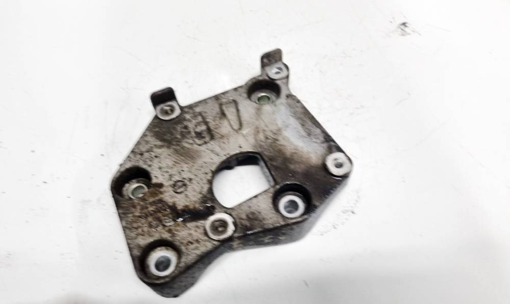 R2AA15810 Mazda 6 2010 Engine Mount Bracket and Gearbox Mount Bracket - Thumbnail 3