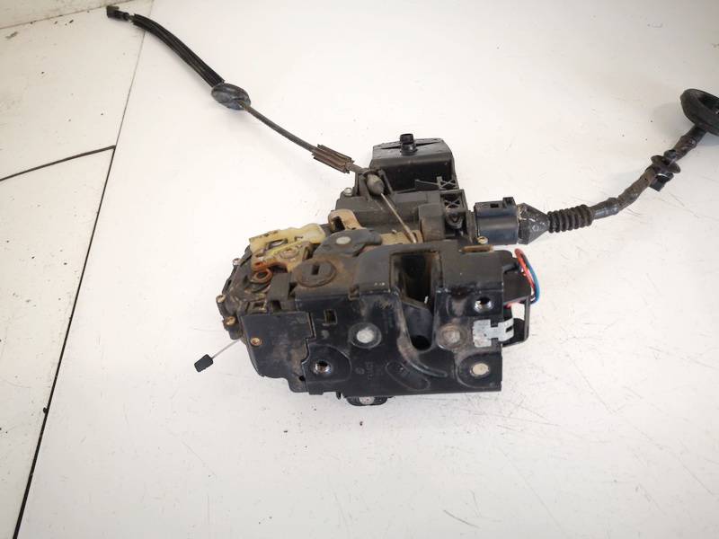 3B4839015A Volkswagen Passat 2000 Door Lock Mechanism - REAR LEFT