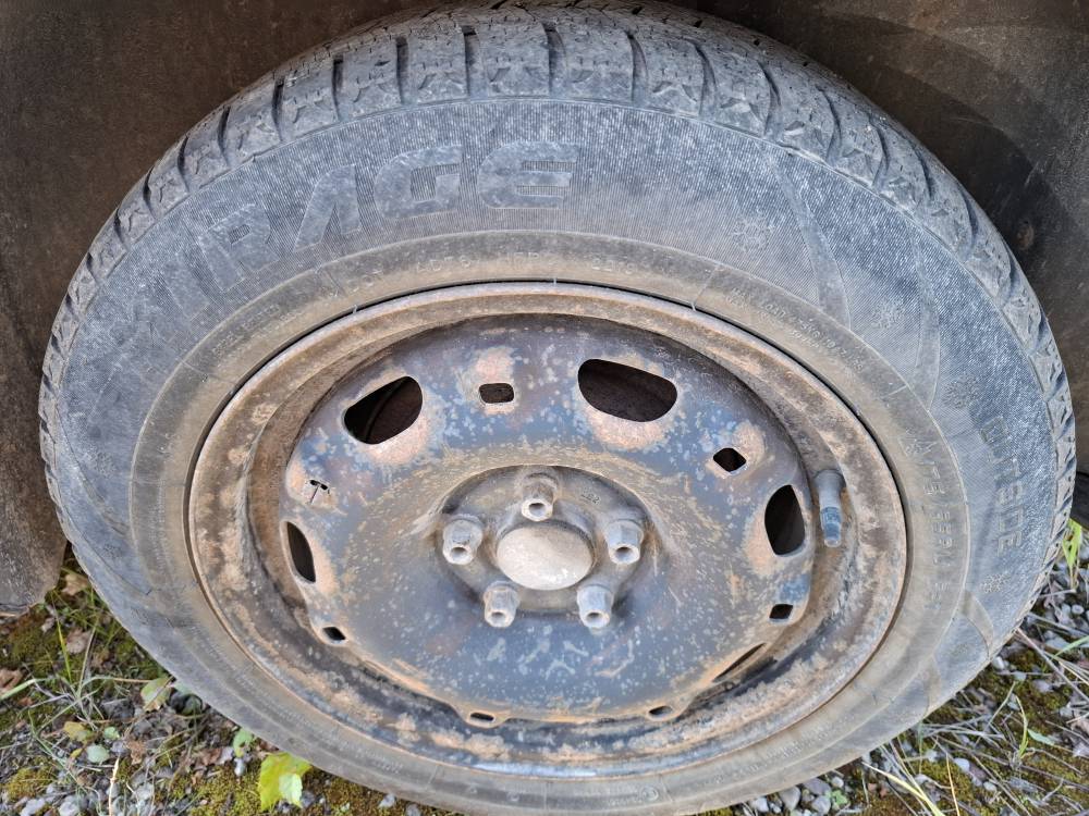 5×100 Volkswagen Polo 2003 Tin ring set R14