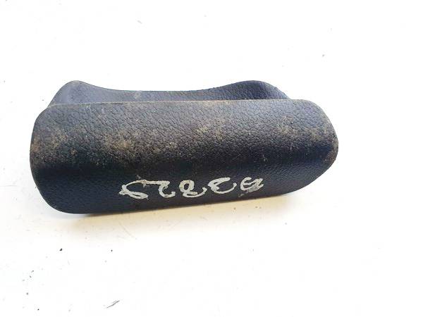 FU04KD104 Mazda 2 2011 Wykończenie wnętrza (plastikowe elementy)