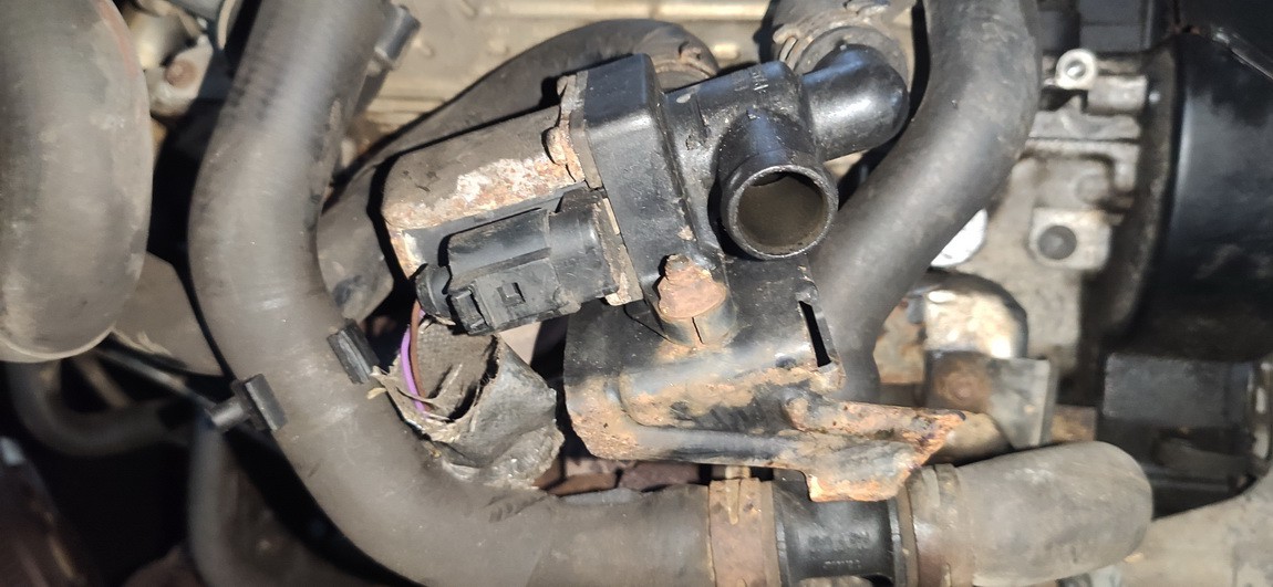 1T0816147D Auxiliary Coolant Water Pump (Heater Core Control Valve