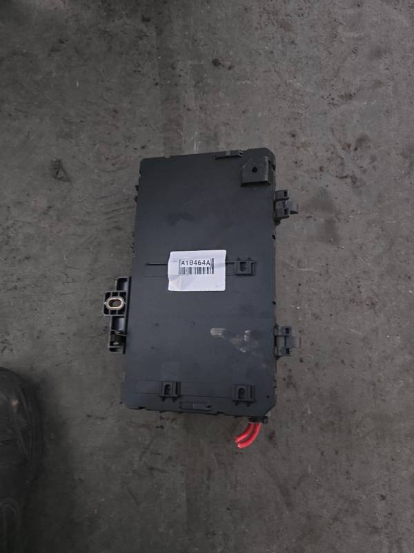 13220829 Opel Zafira 2009 Fuse box - Thumbnail 4