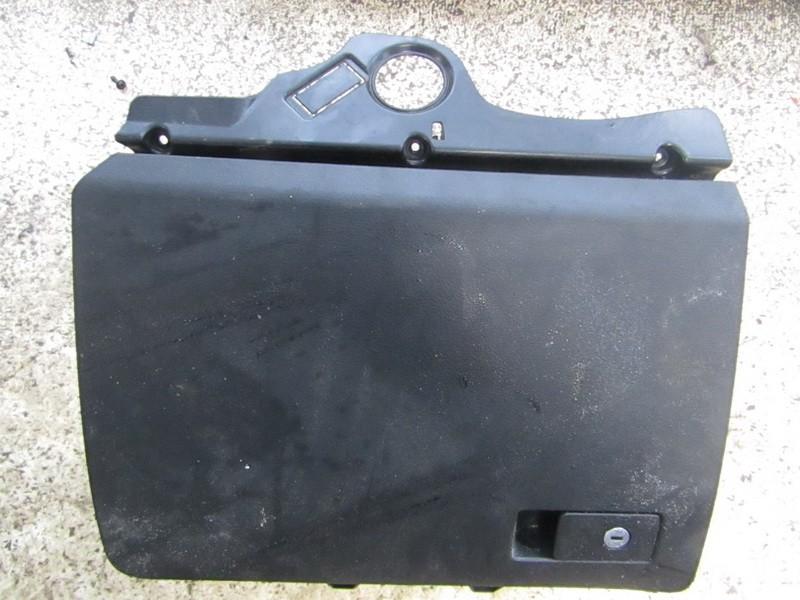 3C1857101 Volkswagen Passat 2006 Glove Box Assembly