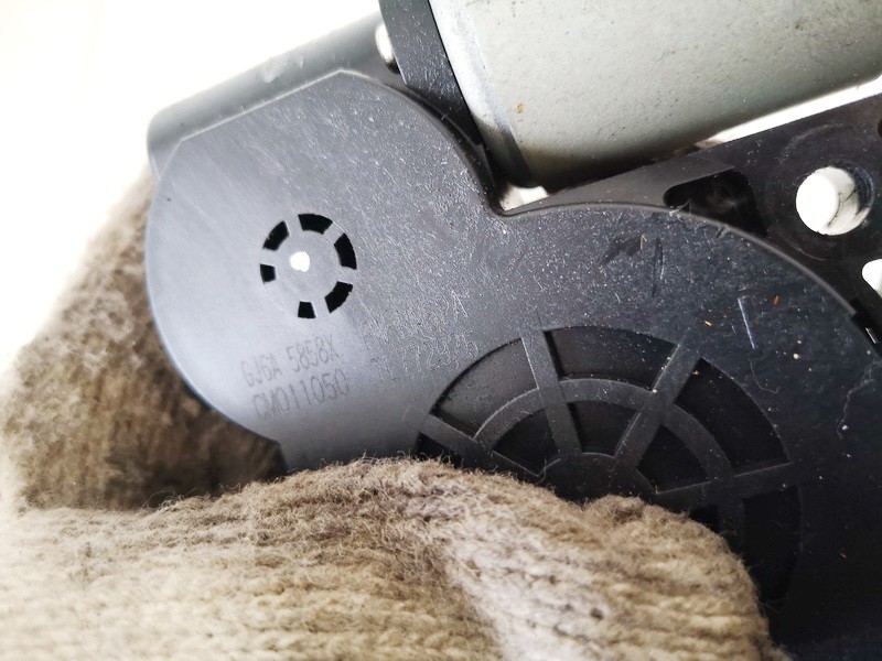 GJ6A5858X Mazda 6 2002 Window Motor - FRONT RIGHT - Thumbnail 3