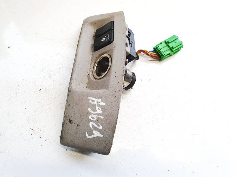 8691530 Volvo V50 2005 ESP Switch Button