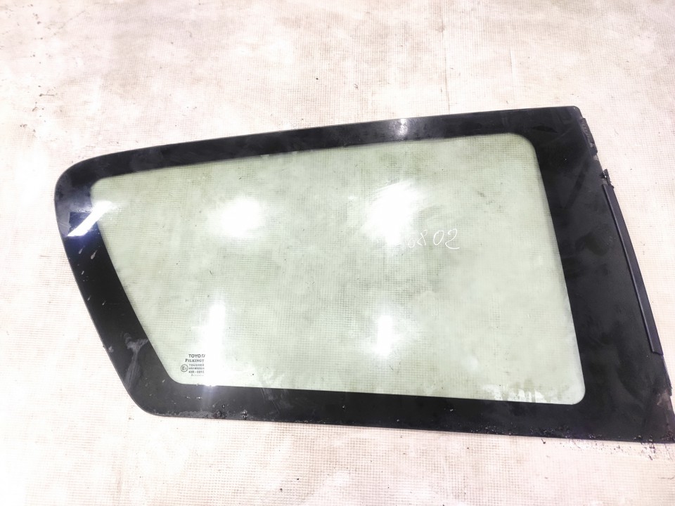 43R001583 Toyota Corolla 2003 Corner quarter window glass - REAR RIGHT