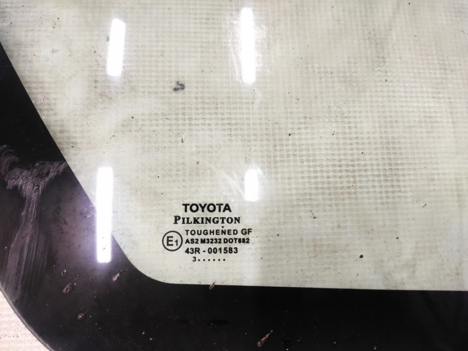 43R001583 Toyota Corolla 2003 Corner quarter window glass - REAR RIGHT - Thumbnail 3