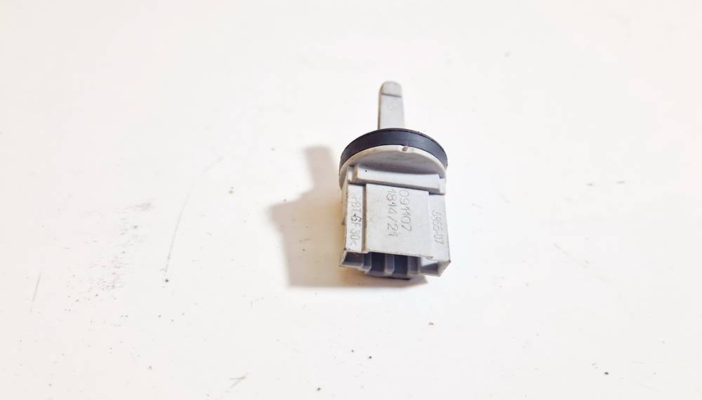 585507 Skoda Octavia 2007 Intake Air Temperature Sensor (Cabin Air Temperatur) - Thumbnail 2