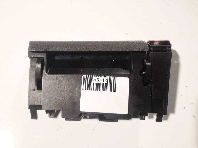 1T1857961 Volkswagen Touran 2003 Center Console Ashtray (Ash Tray)