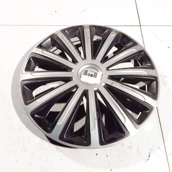 Opel Astra 2013 Riteņu vāciņi R16