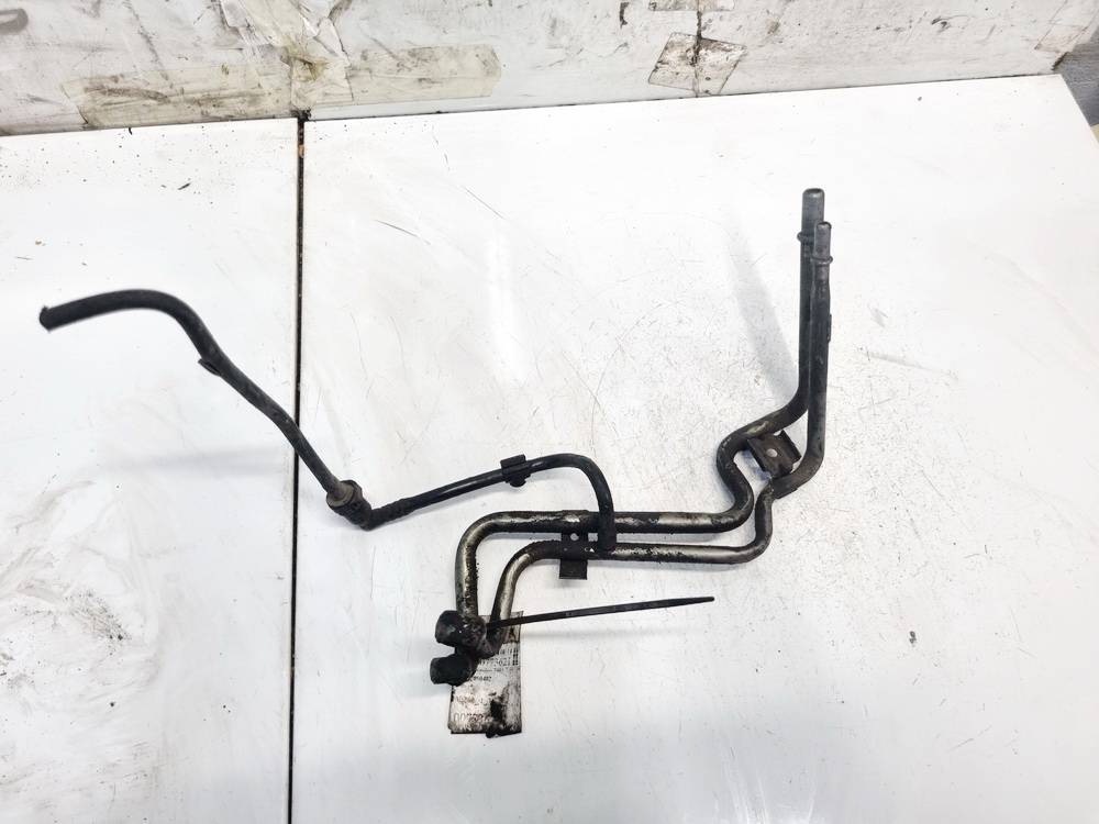 Ford Mondeo 2001 топливная трубка