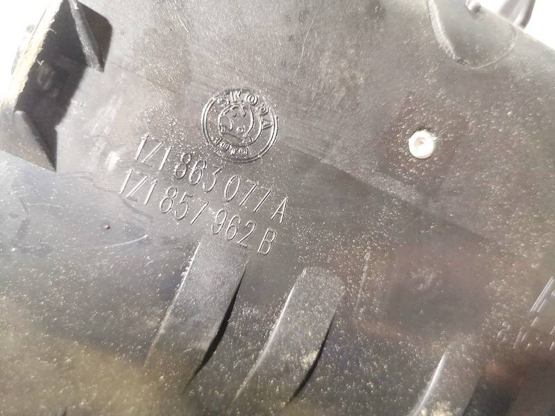 1Z1863077A Skoda Octavia 2009 Tuhkakuppi - Thumbnail 3