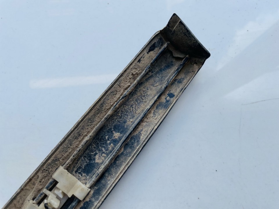 8L3853699A Audi A3 2000 Lokasuojan listapala - TAKANA VASEMMALLA - Thumbnail 3