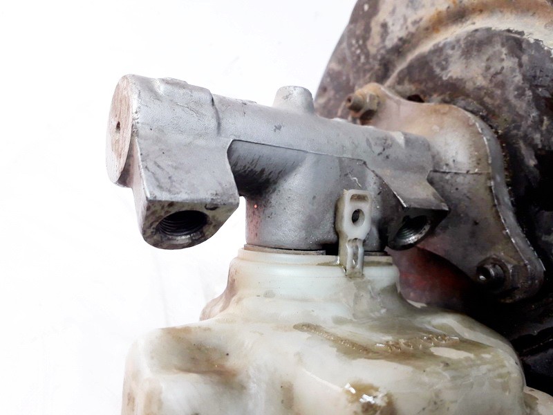 used used Brake Master Cylinder Volkswagen Touran 2005 1.9L EIS00820862 Used Auto Parts Shop