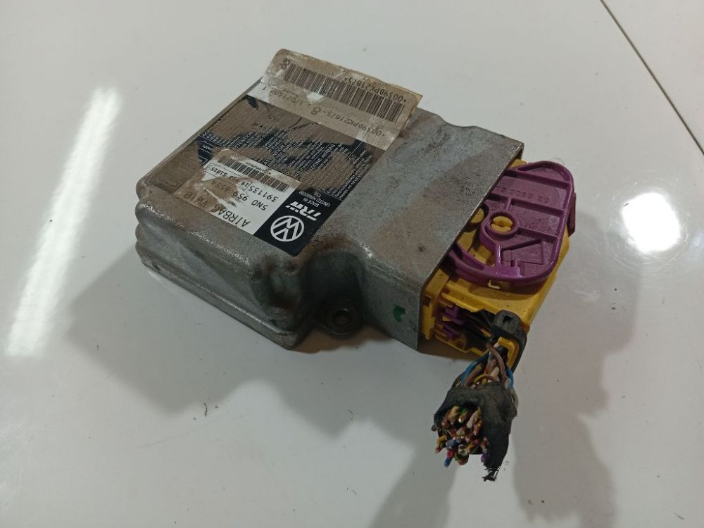 5N0959655A Volkswagen Passat 2007 CALCULATEUR AIRBAG