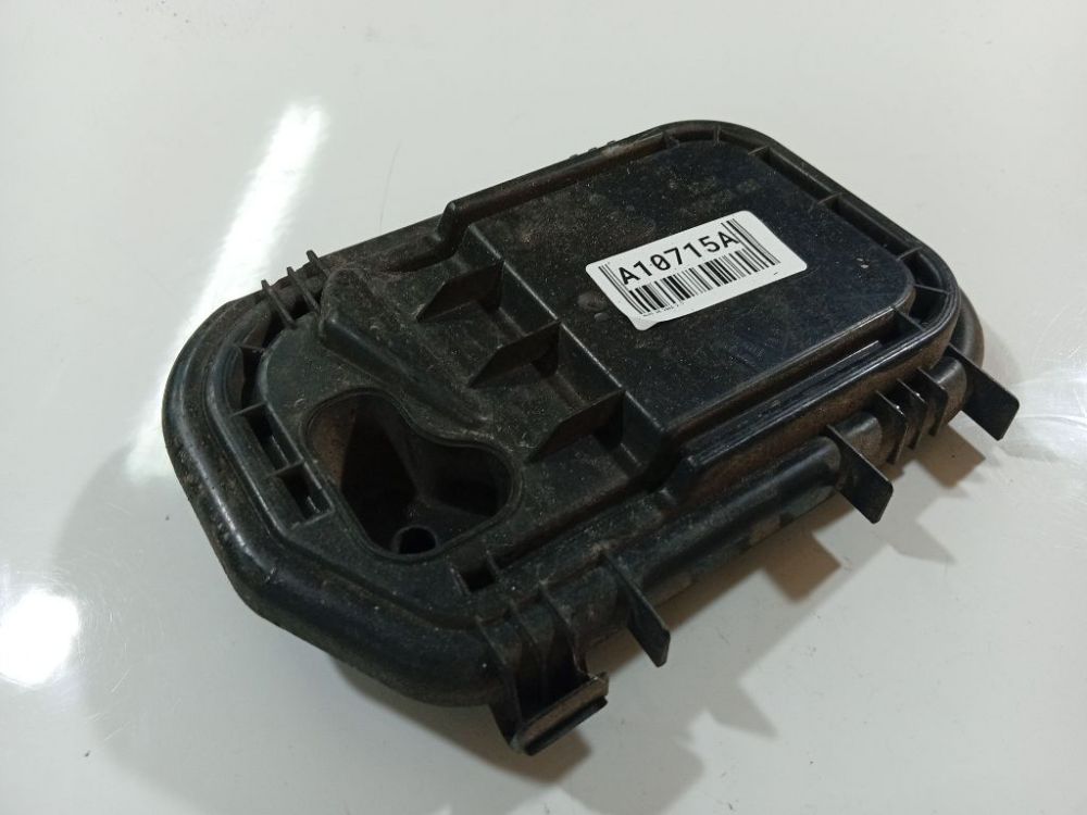 16016300L Audi A6 2005 Headlight bulb dust cover cap - FRONT