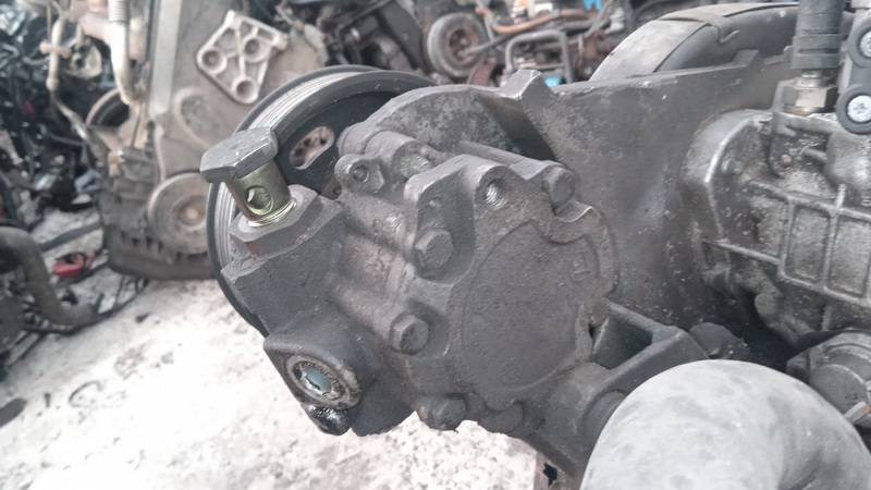 Audi A3 1997 Vairo stiprintuvo siurblys - Thumbnail 3