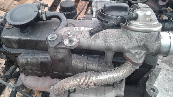 038129711B Audi A3 1997 Isiurbimo kolektorius