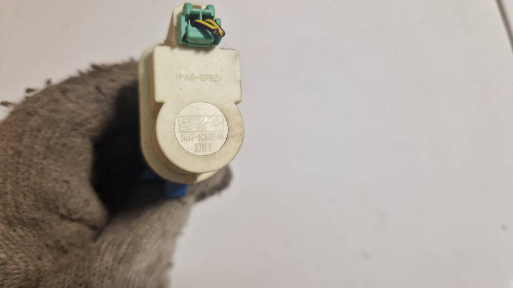 3M5T9C872AB Ford C-MAX 2003 Brake Light Switch (sensor) - Switch (Pedal Contact) - Thumbnail 3