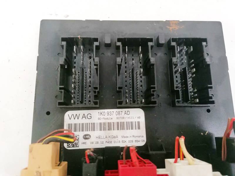 1K0937087AD Skoda Octavia 2012 Fuse box - Thumbnail 2
