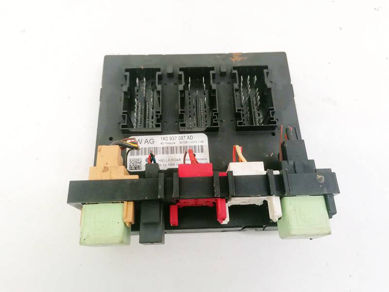 1K0937087AD Skoda Octavia 2012 Fuse box
