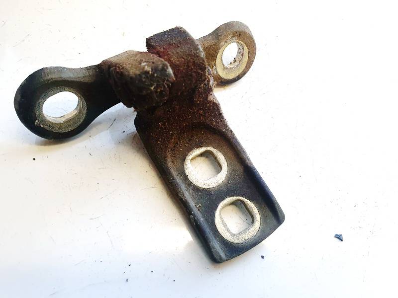 AIL269 Opel Signum 2003 Priekiniu duru vyris P.