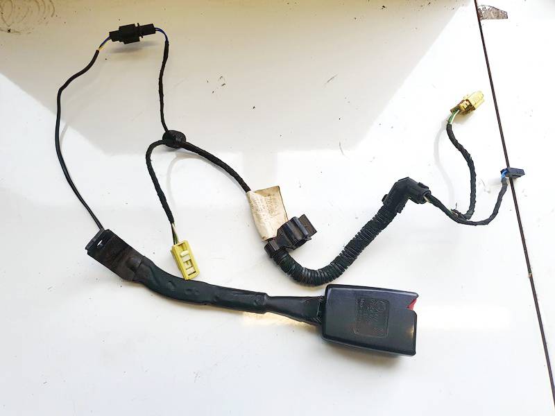 1Z1858471C Skoda Octavia 2005 Seat belt holder (Seat belt Buckle) - FRONT RIGHT