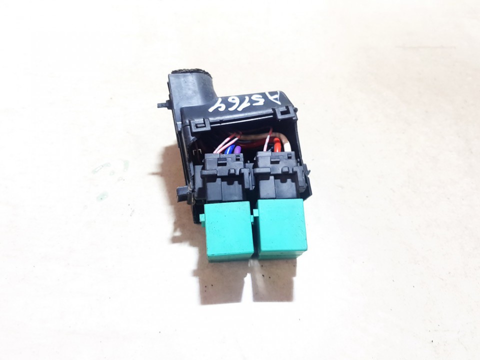 G8HNH70 Honda CR-V 2014 Boîte à fusibles