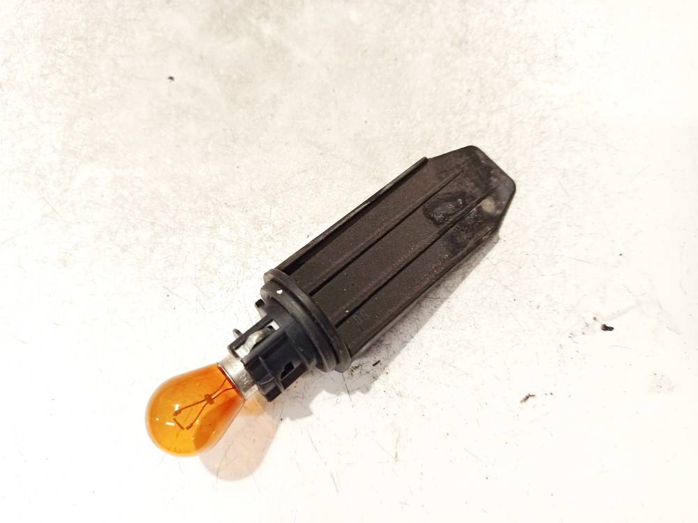 90000642 Volkswagen Passat 2013 Indicator Bulb Holder