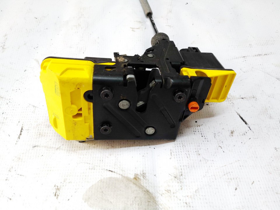 30699754 Volvo XC 90 2004 Zamek drzwi - TYLNE LEWE