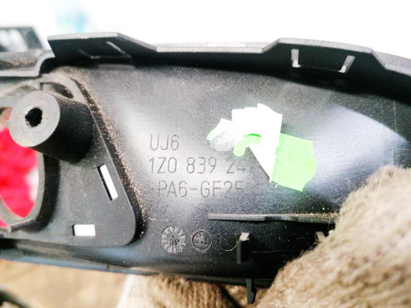 1Z0839247 Skoda Octavia 2006 Door Handle Interior - REAR LEFT - Thumbnail 3