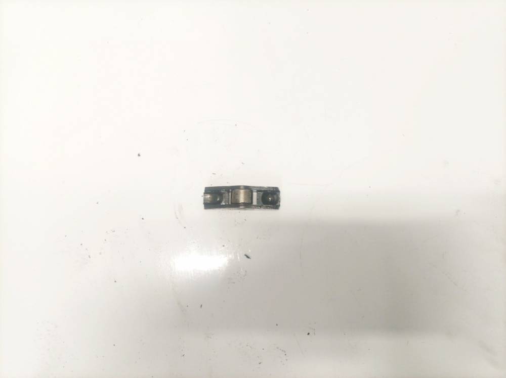 Volvo V50 2005 Voztuvo pakelejas (voztuvo svirtele, karomislai)