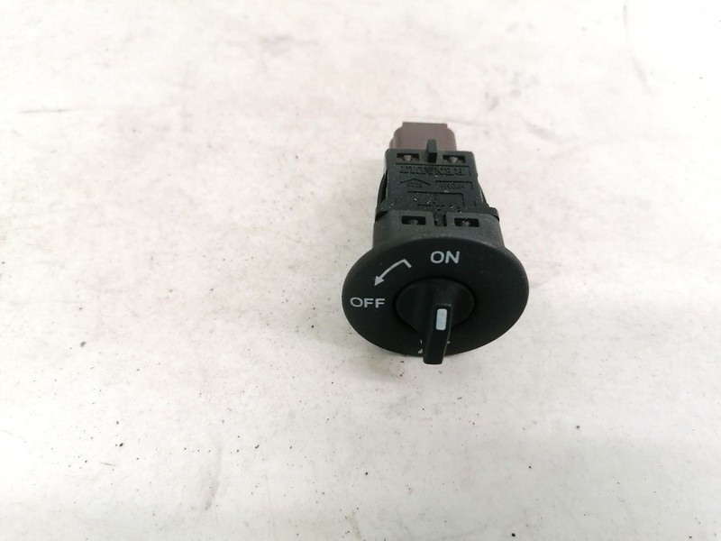 8200169589B Renault Megane 2003 AIRBAG on off Switch (SAFETY ON-OFF SWITCH)